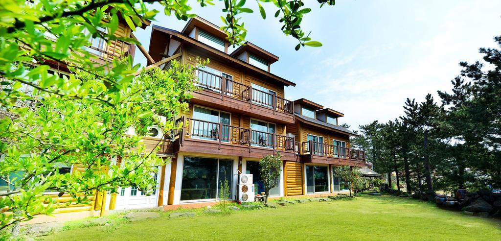 Attene Pension Jeju Room photo