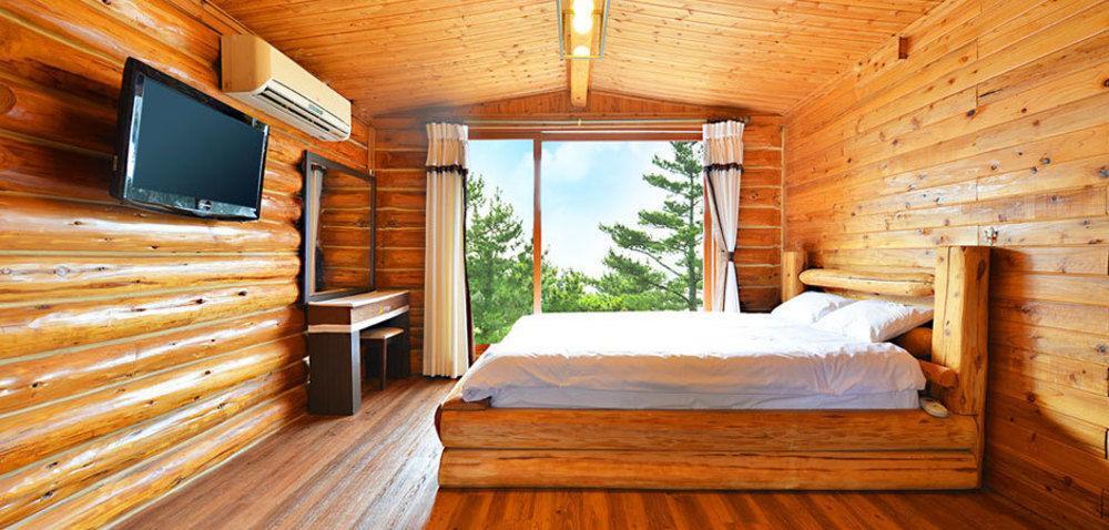 Attene Pension Jeju Exterior photo