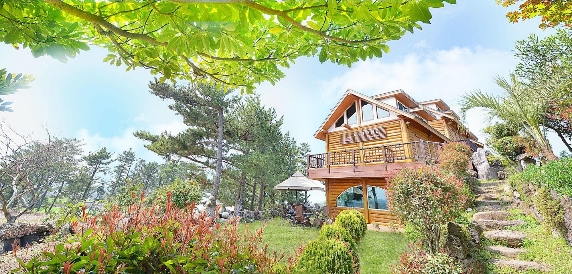 Attene Pension Jeju Exterior photo